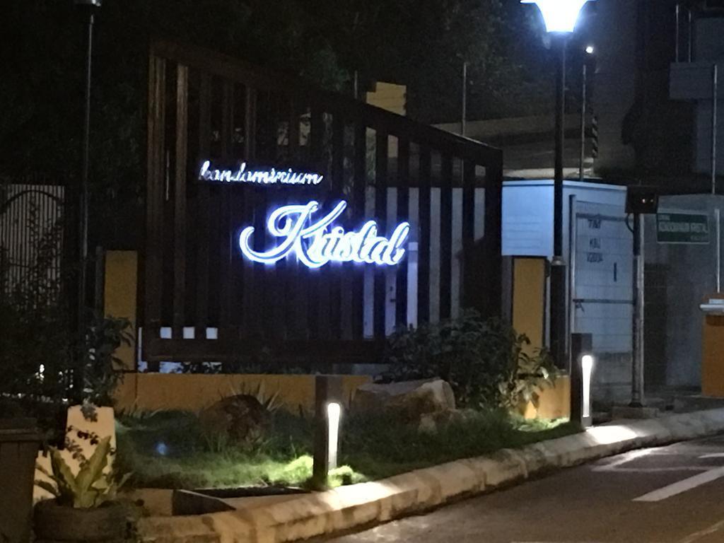 Sunset Seaview Vacation Condos @ Crystal Condo Kota Kinabalu Ngoại thất bức ảnh