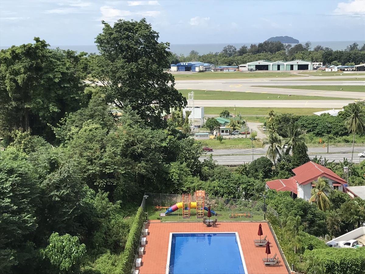 Sunset Seaview Vacation Condos @ Crystal Condo Kota Kinabalu Ngoại thất bức ảnh