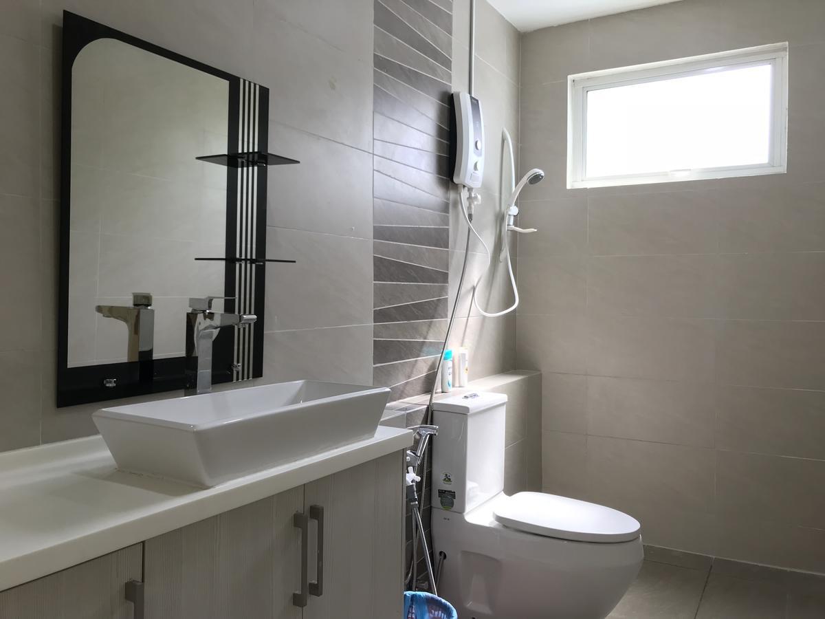 Sunset Seaview Vacation Condos @ Crystal Condo Kota Kinabalu Ngoại thất bức ảnh